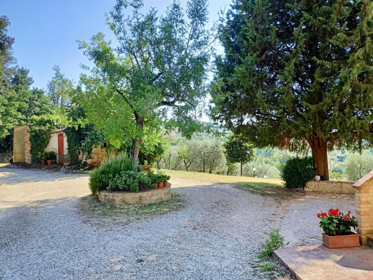Gasthaus Case Di San Isidoro Impruneta Exterior foto